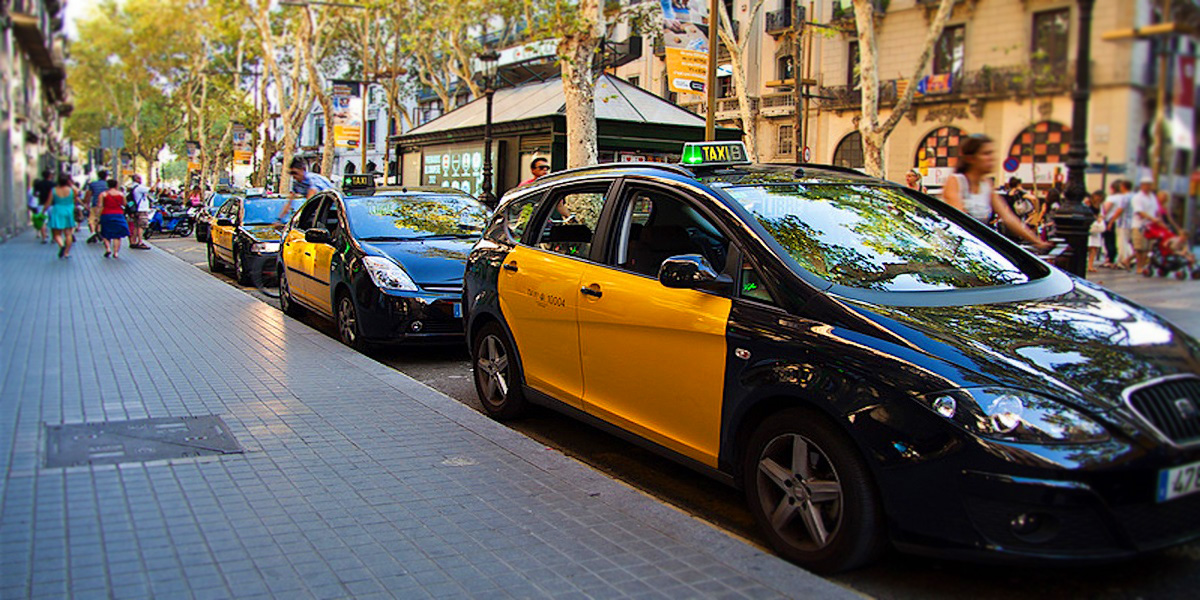 Добраться в Ллорет де Мар из Барселоны на такси