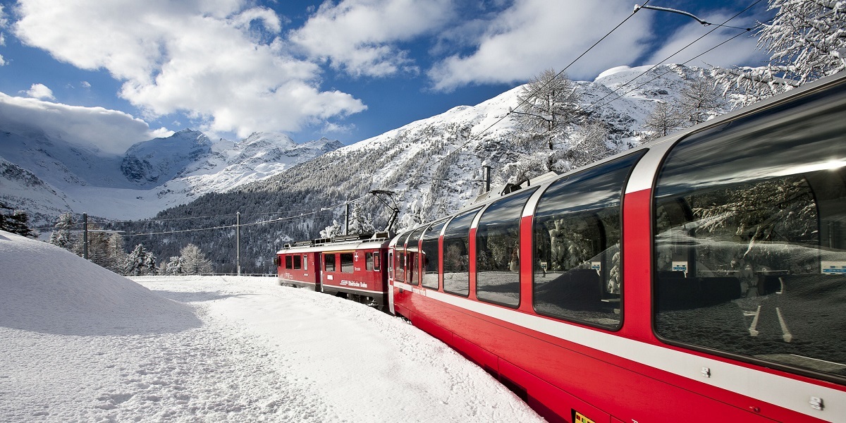 Train from Lyon Airport to Val Thorens.