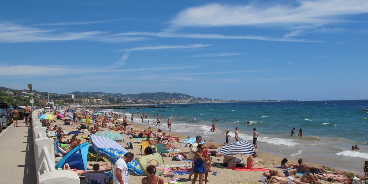The La Bocca beach (Plage de la Bocca) in Cannes