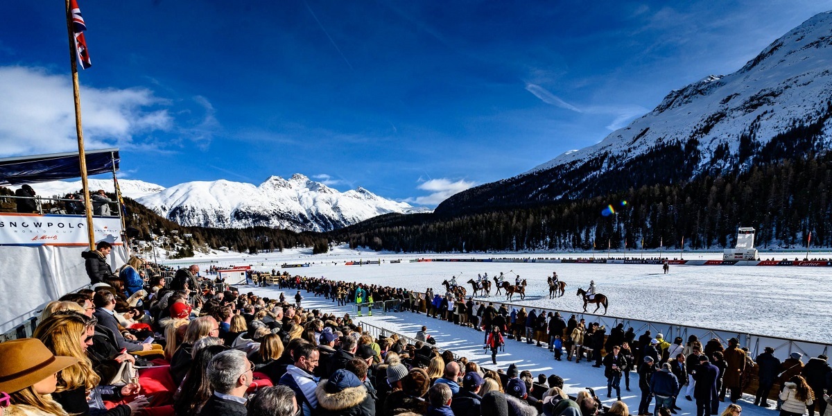 Entertainment in St. Moritz (Polo)