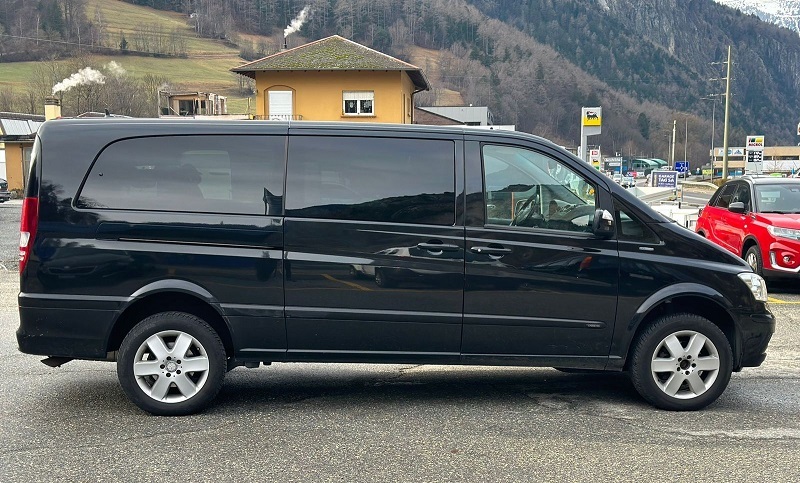 Mercedes Viano for transfer from Geneva to Zermatt