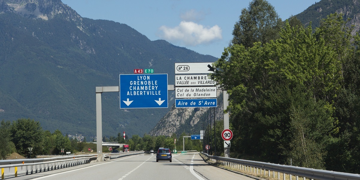 The road from Lyon airport to Les Arcs (A43)