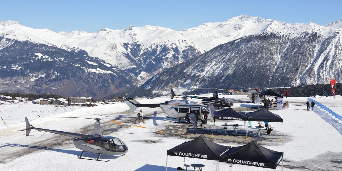 Helicopter flight in Courchevel