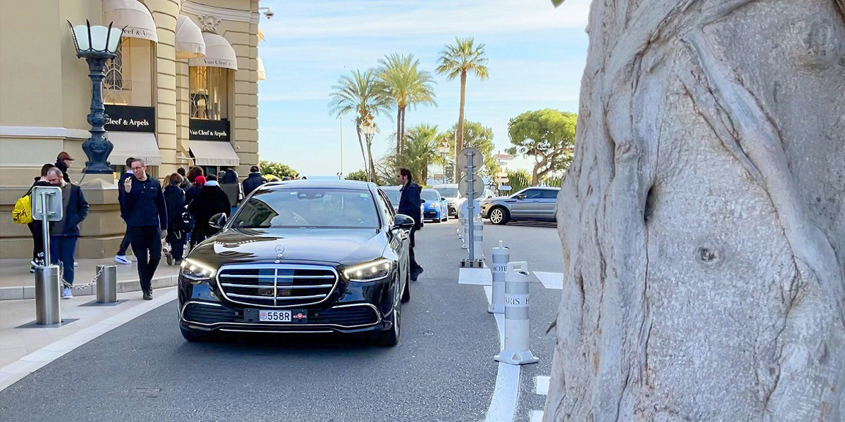 Transfer from airport Nice to Monaco. Book a car with english-speaking driver.