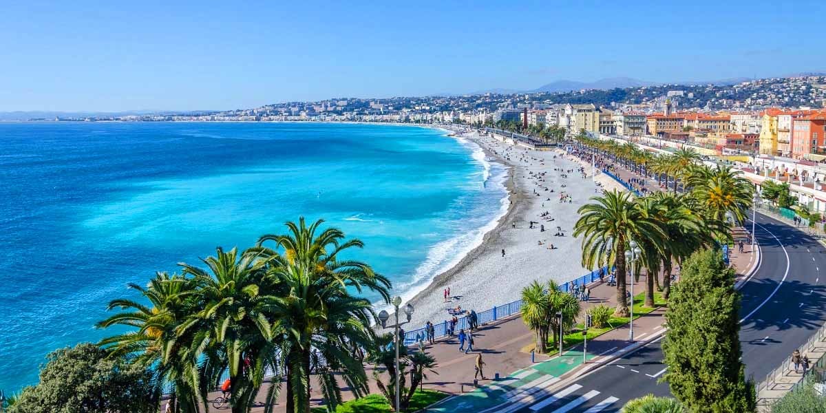 Transfer from Nice airport to Sainte Maxime. Book a car with english-speaking driver.