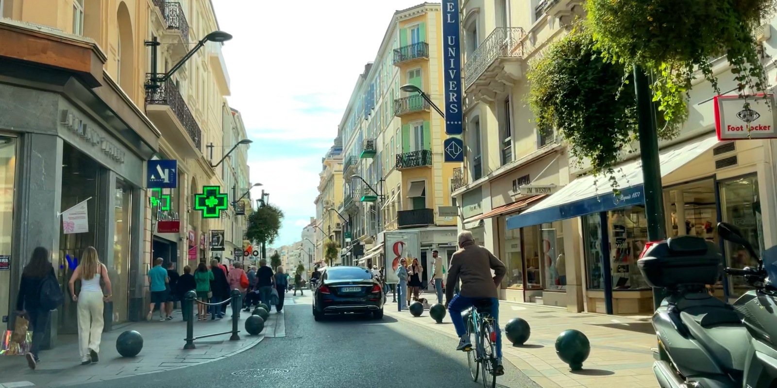 Taxi service from Cannes to St Tropez