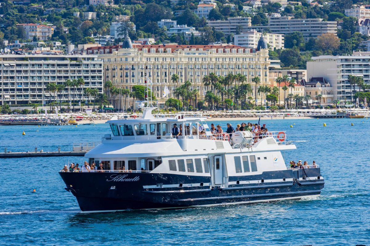 Ferry from Golfe Juan to St Tropez (Riviera Lines)
