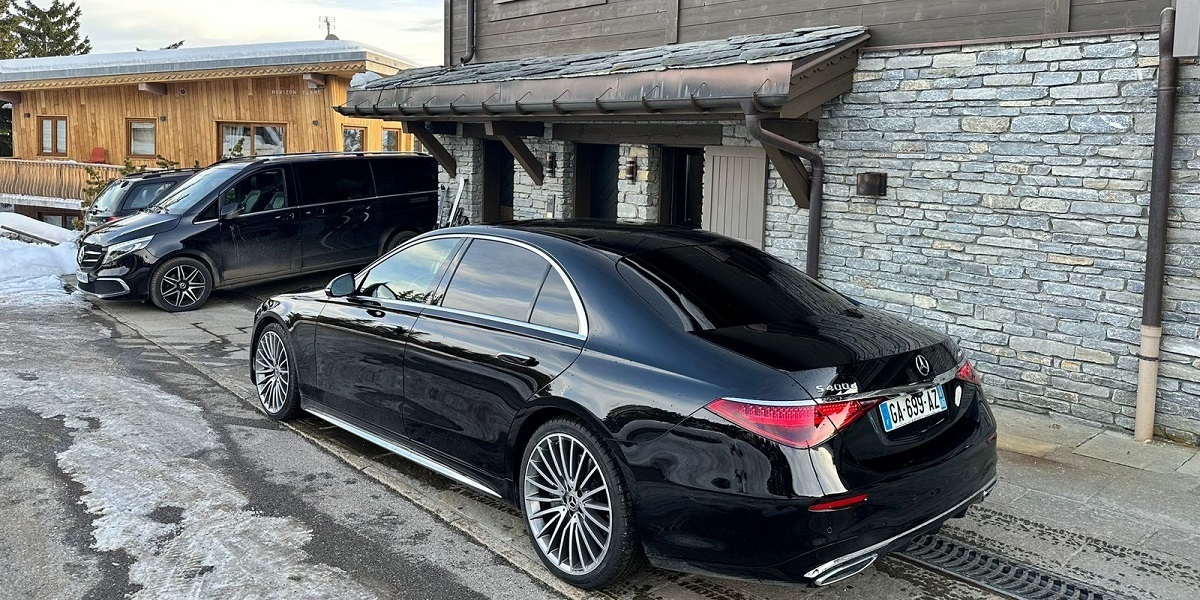 To the port of Courchevel from Geneva by private transfer