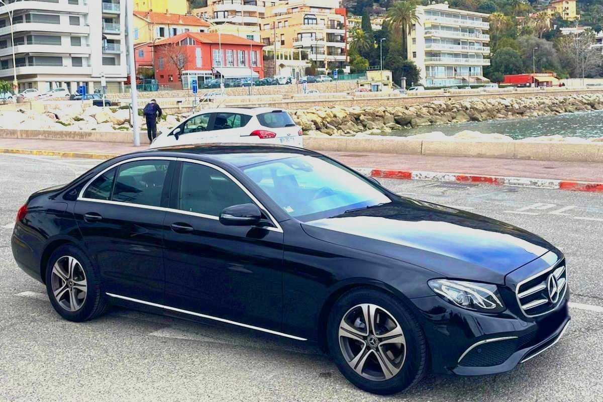 Mercedes E-Class business sedan for chauffeur service from NCE  to Saint-Tropez