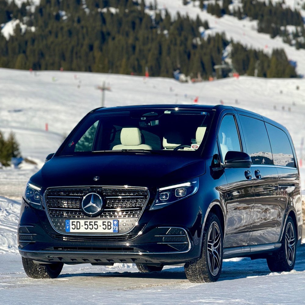 Private transfer from Lyon airport in Courchevel by Mercedes V-Class 2025
