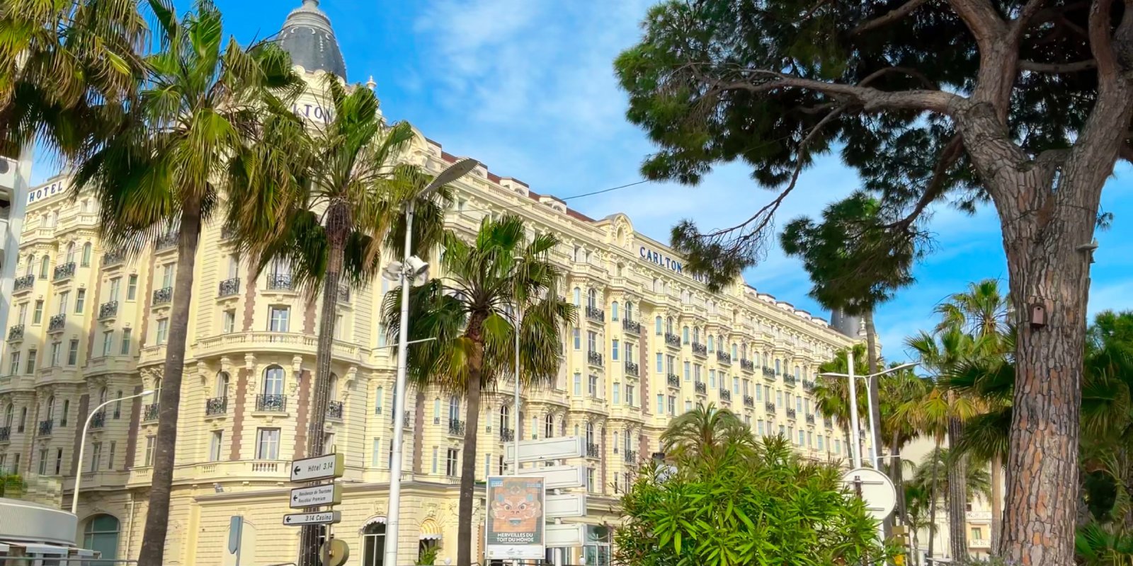 Book a private transfer to Cannes  from Nice airport.