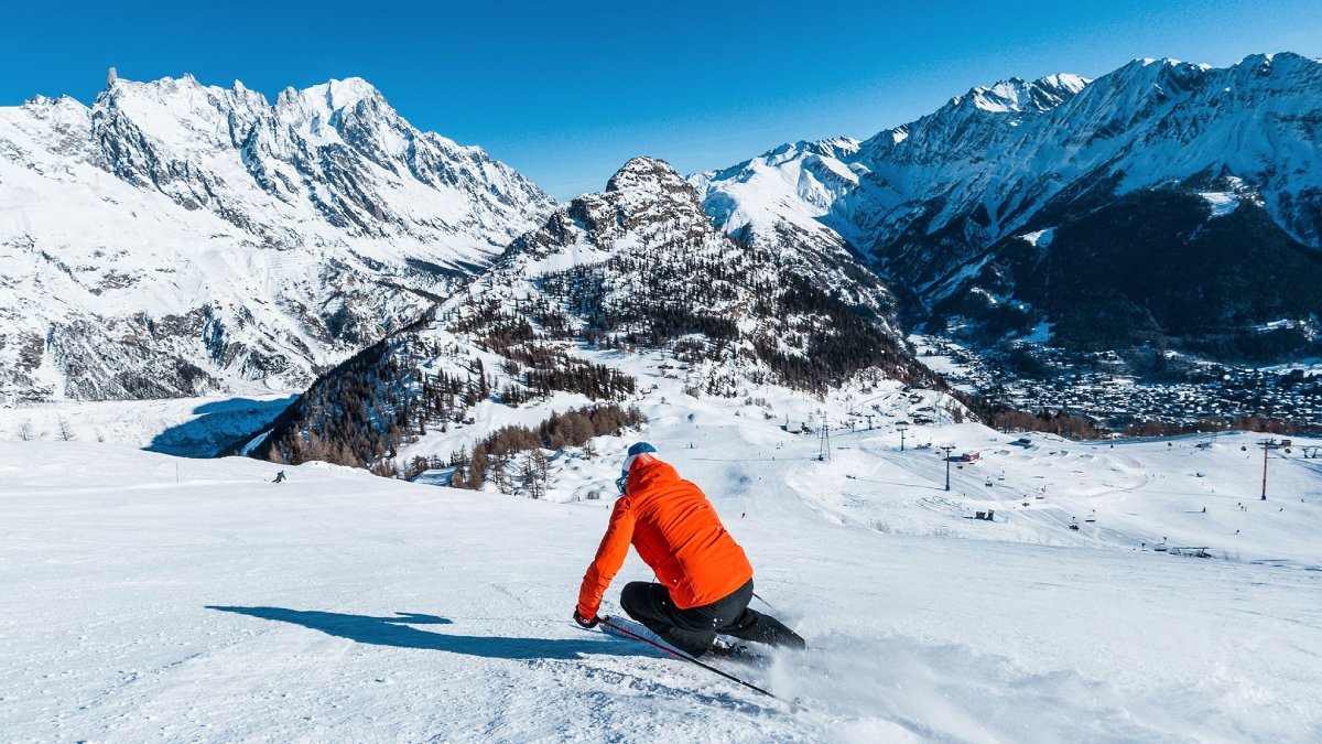 Individual winter transfer from Bergamo Airport to Courmayeur