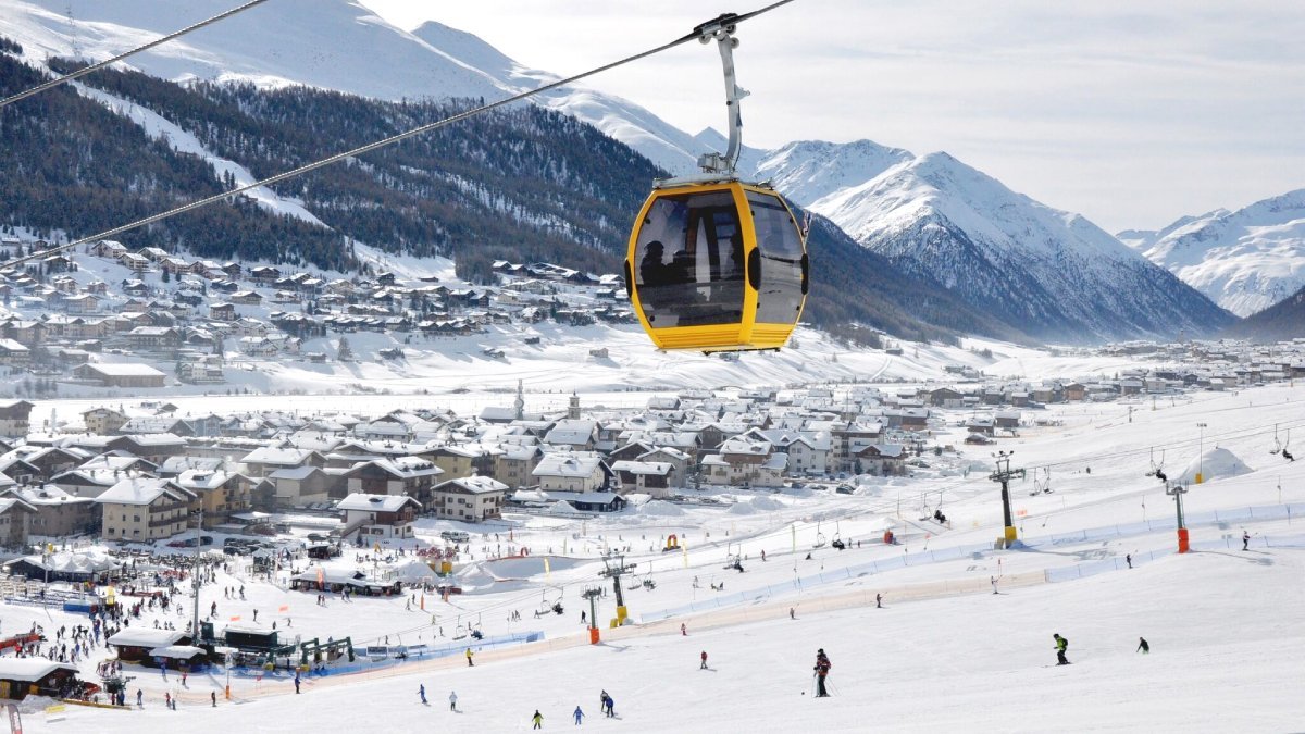 Individual winter transfer from Malpensa Airport to Livigno