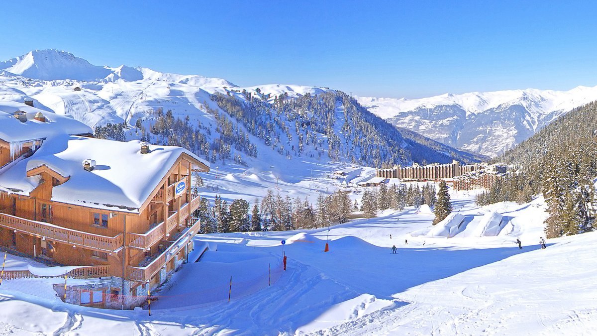 Individual winter transfer from Geneva airport to Belle Plagne