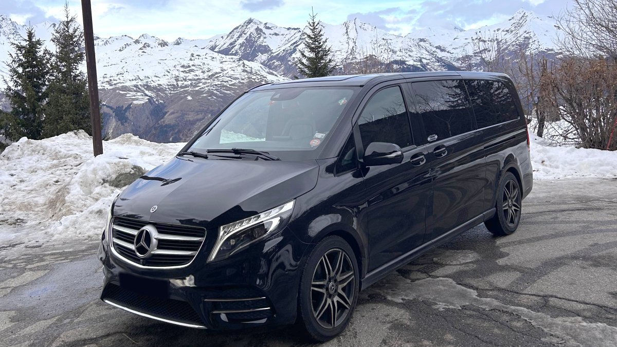 Individual winter transfer from Geneva airport to Val-d’Isere