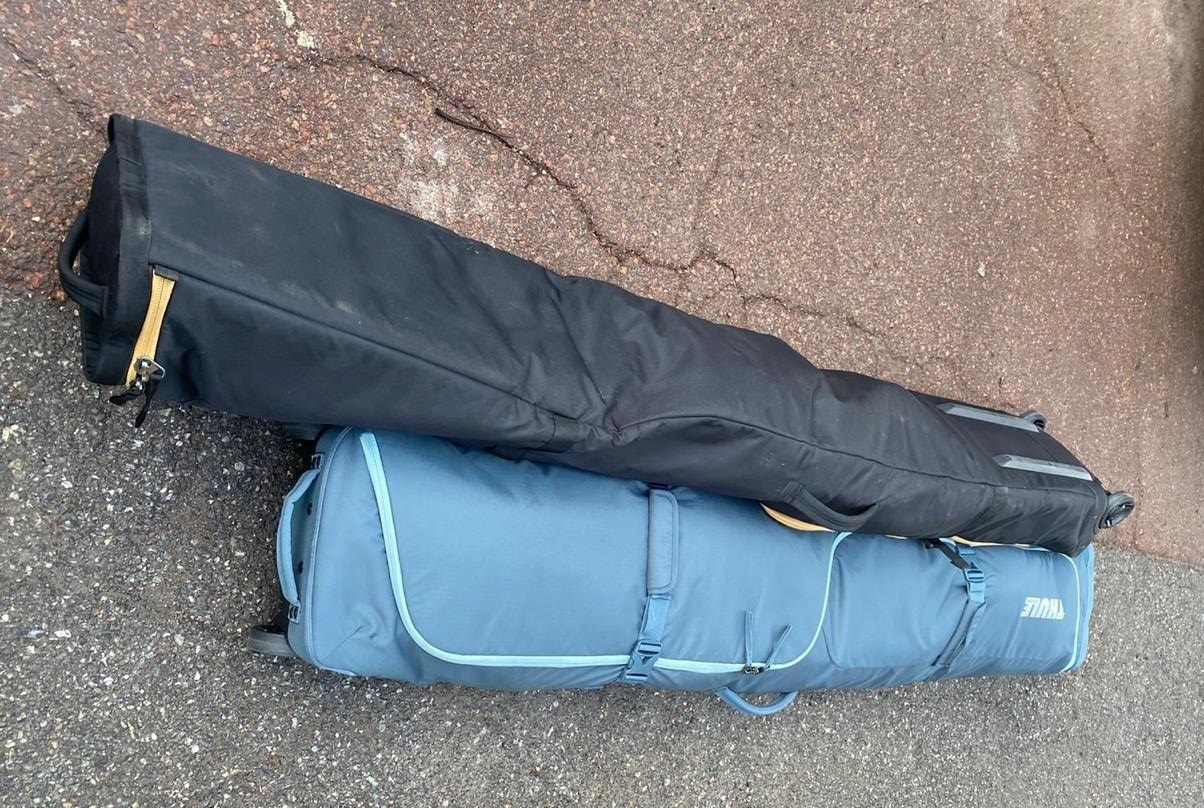 Ski and snowboard covers in Courchevel Ski and snowboard covers in Courchevel