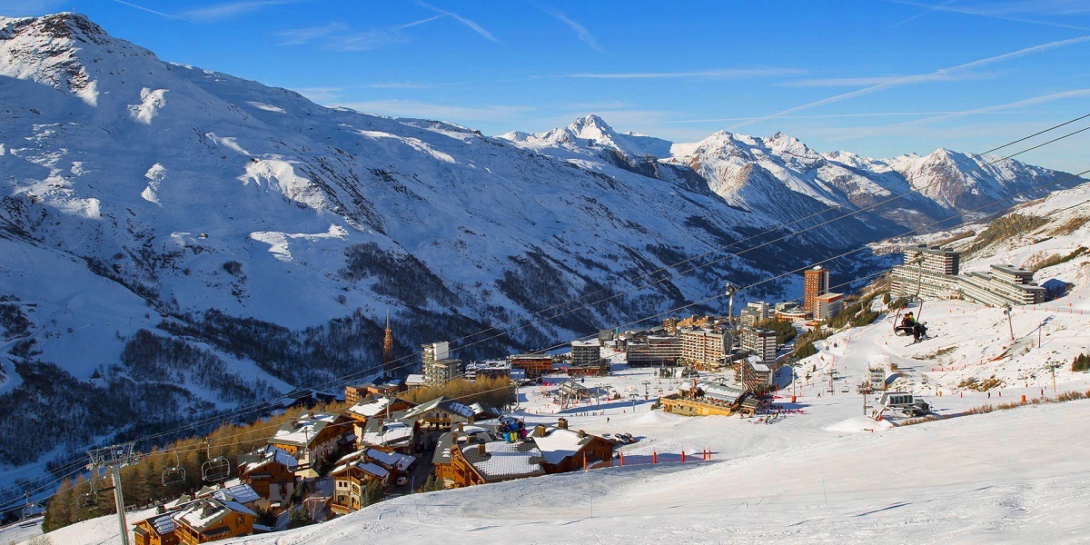Book a taxi from Geneva airport to Les Menuires