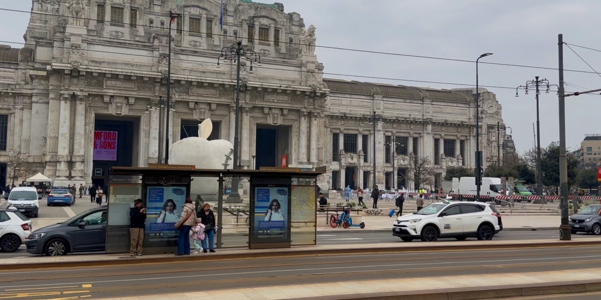 Book a taxi from Milan airport Malpensa to Bellagio