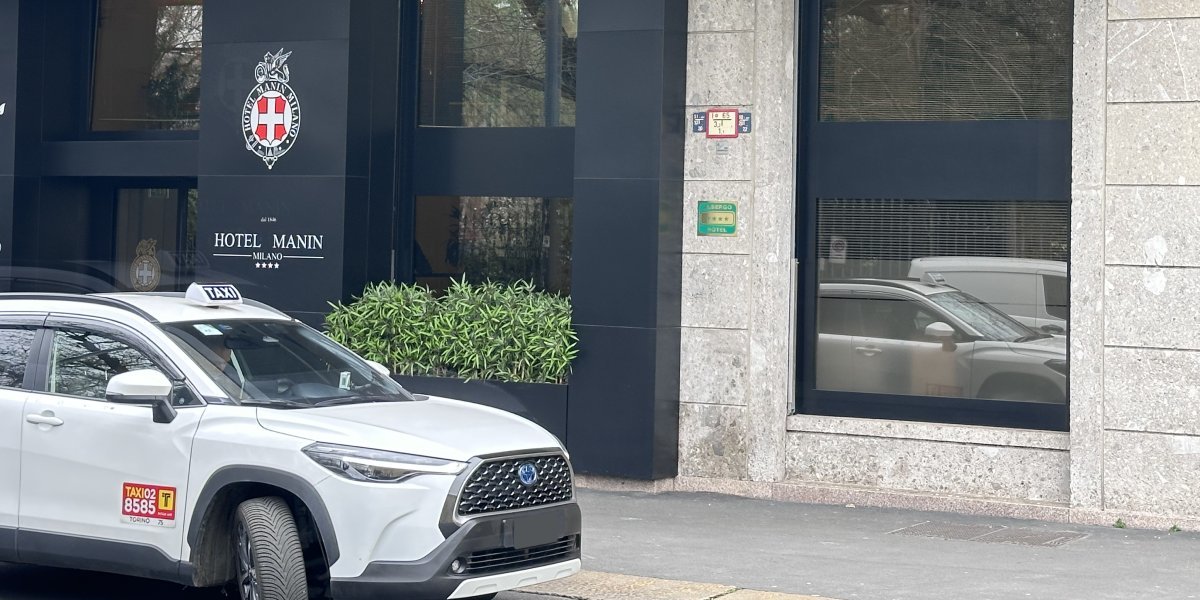 Taxi service from Malpensa airport Milano to St Moritz. Taxi service from Malpensa airport Milano to St Moritz.