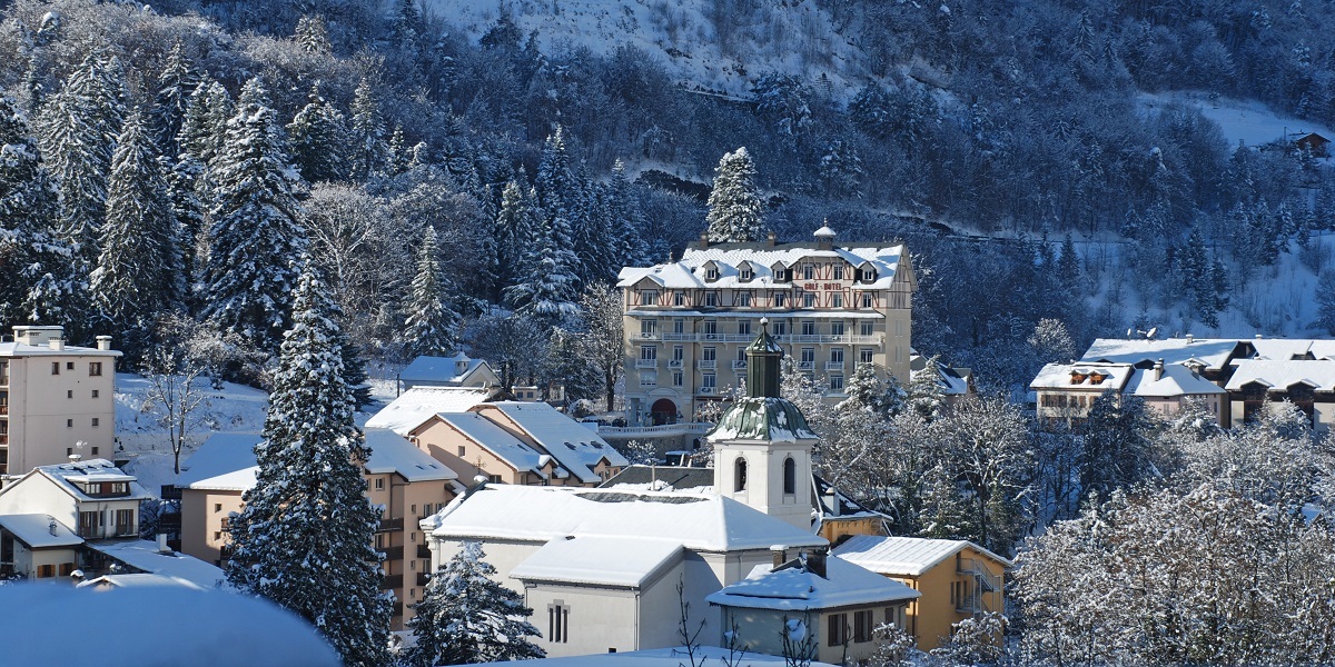 Book a private transfer from Geneva airport to Brides-les-Bains