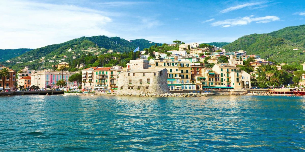 Book a private transfer from Milan airport Malpensa to Rapallo