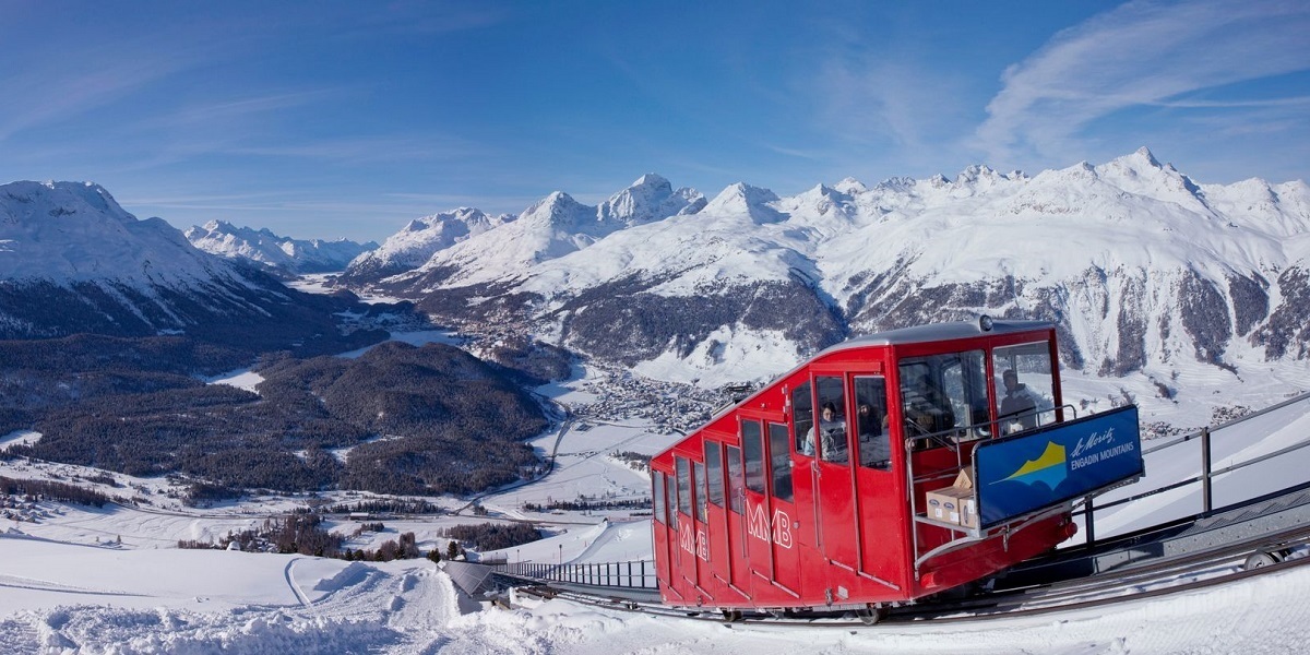 Book a private transfer from Milan airport Malpensa to St Moritz