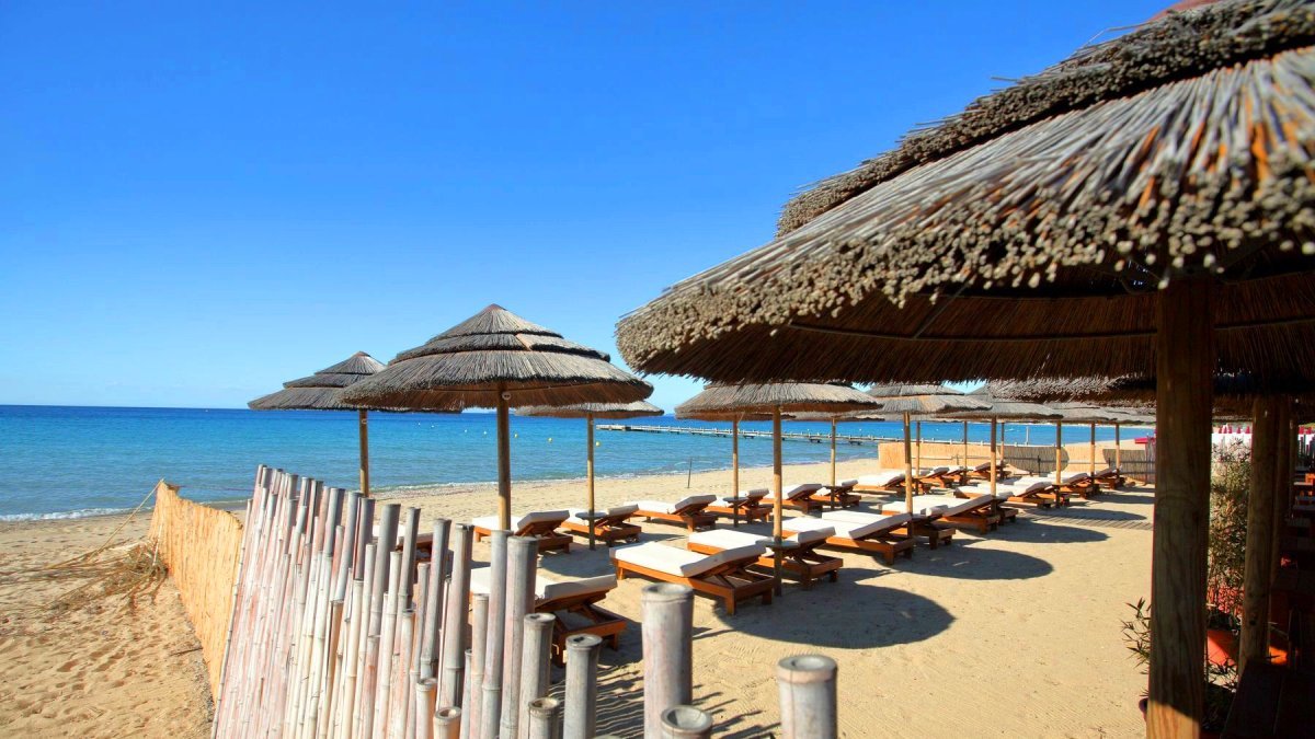 Private transfer from Nice Airport to La Croix-Valmer