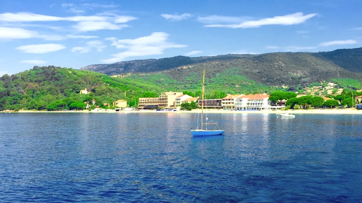 Private transfer from Nice Airport to Le Lavandou