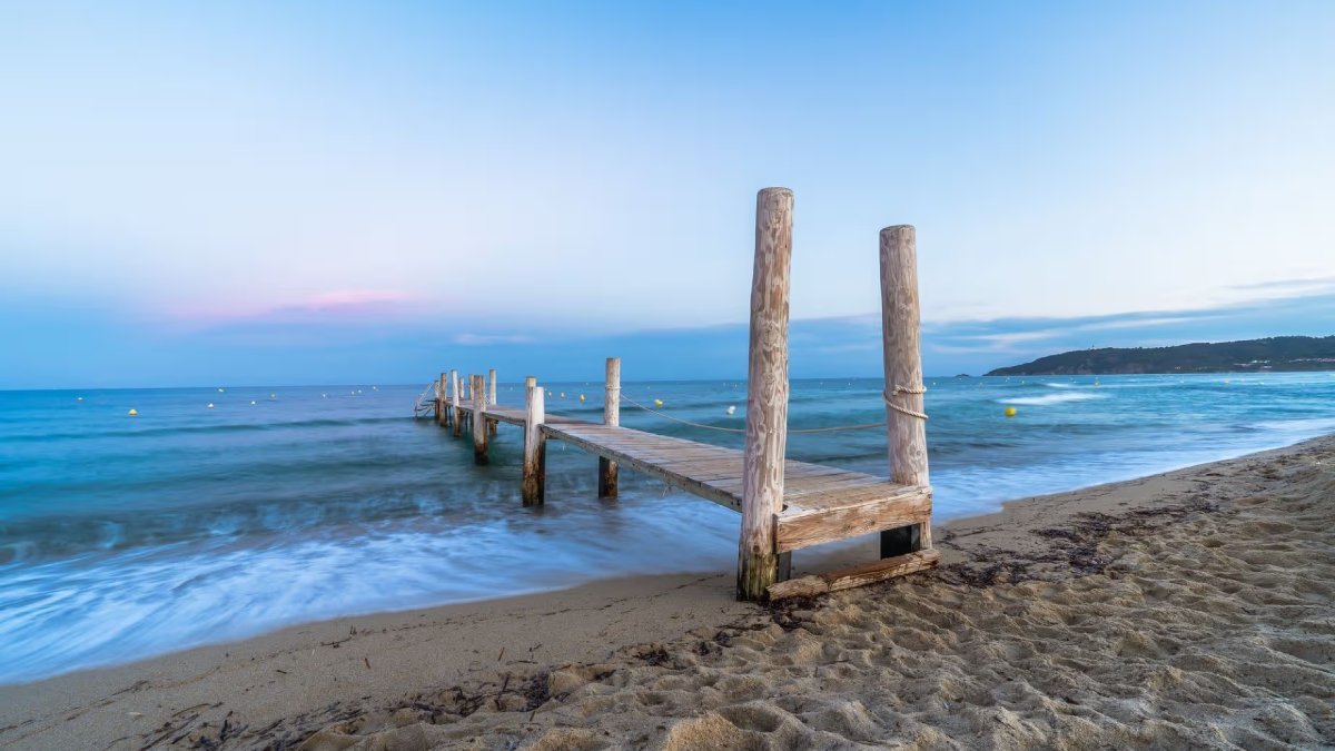 Private transfer from Nice Airport to Pampelonne Beach