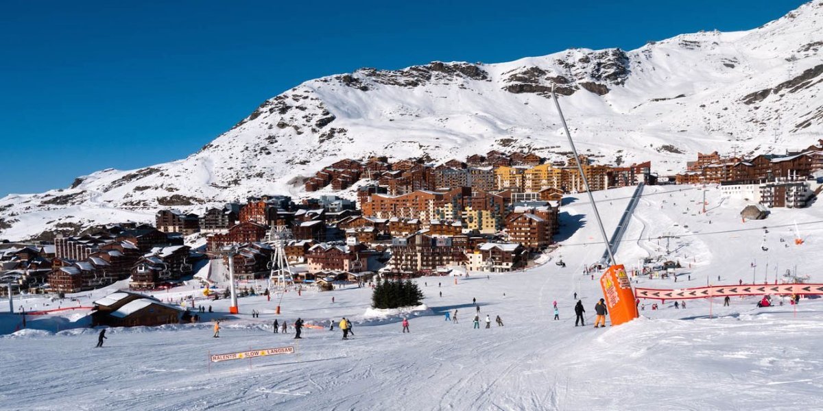 Taxi from Torino airport to Val Thorens. English-speaking drivers