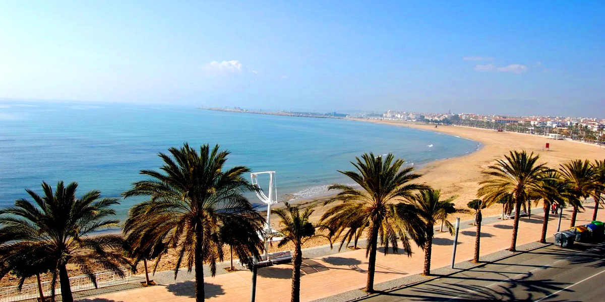 Transfer from airport Barcelona to Cambrils. Economy and business class taxi.